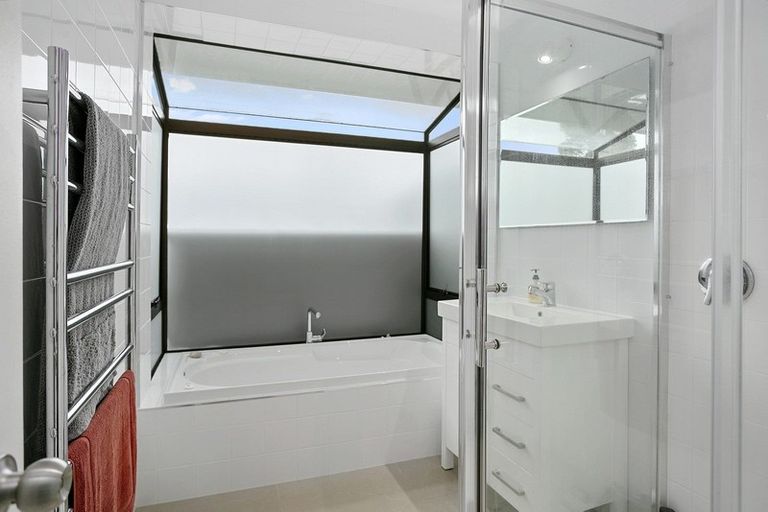 Photo of property in 48 Browning Street, Leamington, Cambridge, 3432