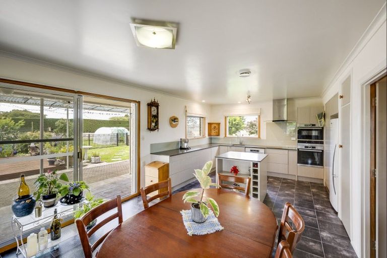 Photo of property in 68 Hill Road, Twyford, Hastings, 4175