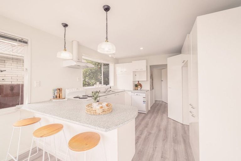 Photo of property in 19 Kawau Crescent, Bromley, Christchurch, 8062