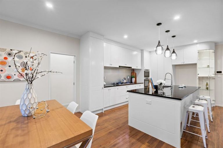 Photo of property in 17 Hughs Way, Flat Bush, Auckland, 2019