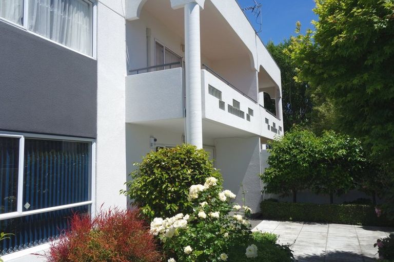 Photo of property in 2c/10 Otley Street, Christchurch Central, Christchurch, 8013