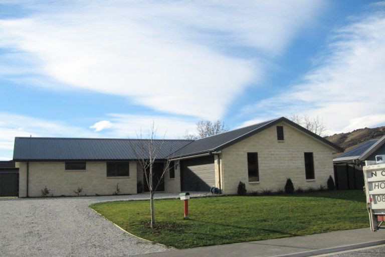 Photo of property in 4 Sunhaven Cove, Cromwell, 9310