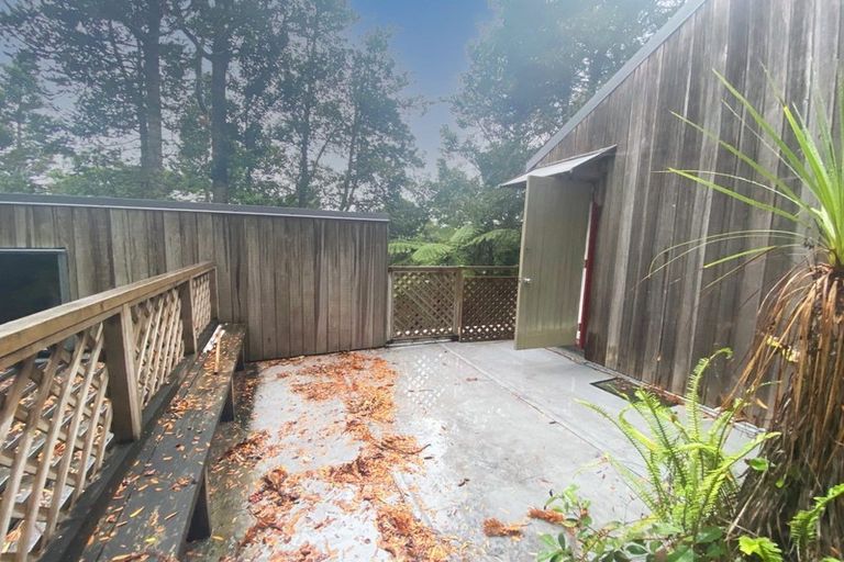 Photo of property in 52 Park Hill Road, Birkenhead, Auckland, 0626