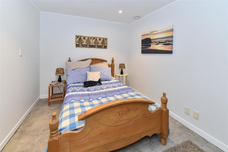 Photo of property in 127 Maunsell Road, Port Waikato, Tuakau, 2695