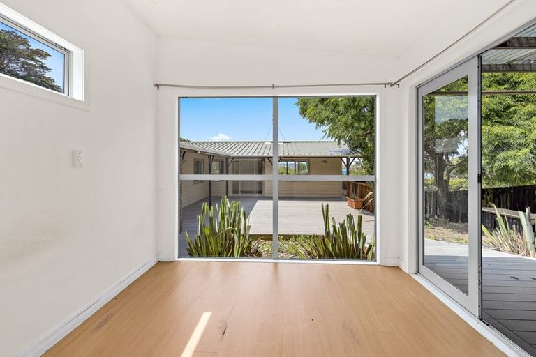 Photo of property in 114 Ti Point Road, Ti Point, Warkworth, 0985