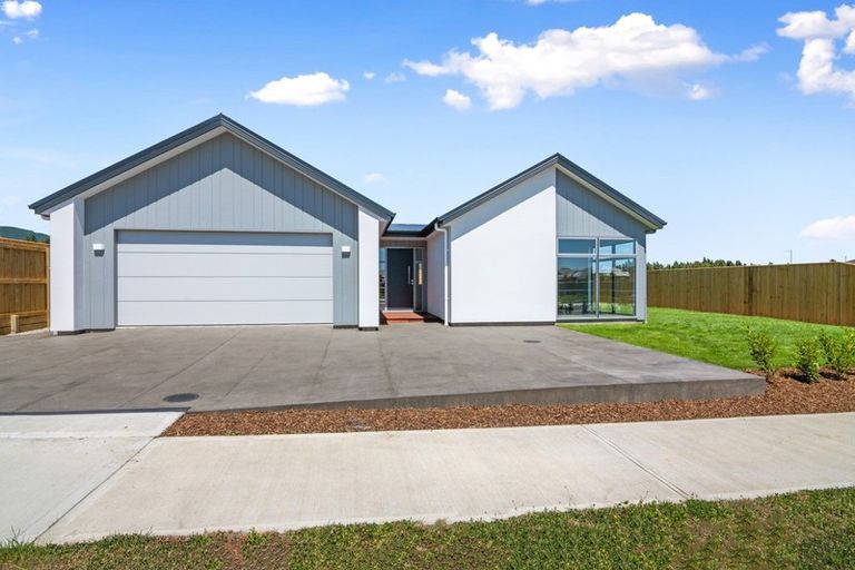 Photo of property in 106 Bateup Road, Hope, Richmond, 7020