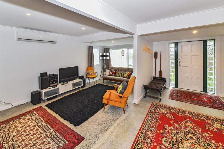 Photo of property in 127 Maunsell Road, Port Waikato, Tuakau, 2695