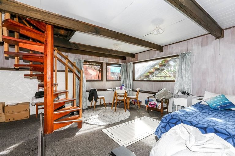 Photo of property in 12b Wheeler Place, Upper Vogeltown, New Plymouth, 4310