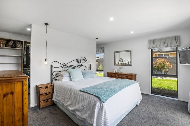 Photo of property in 6 Beak Street, Rolleston, 7615