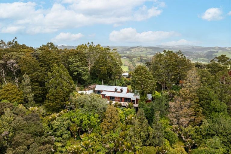 Photo of property in 281 School Road, Waimauku, 0881