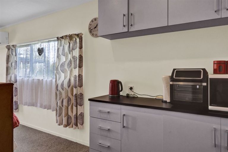 Photo of property in 37a Sunnyvale Street, Bell Block, New Plymouth, 4312