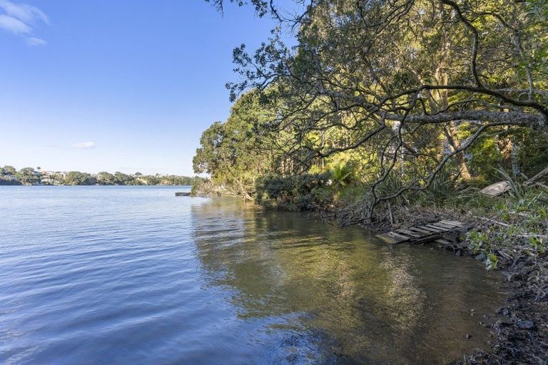 Photo of property in 49 Hinemoa Street, Birkenhead, Auckland, 0626