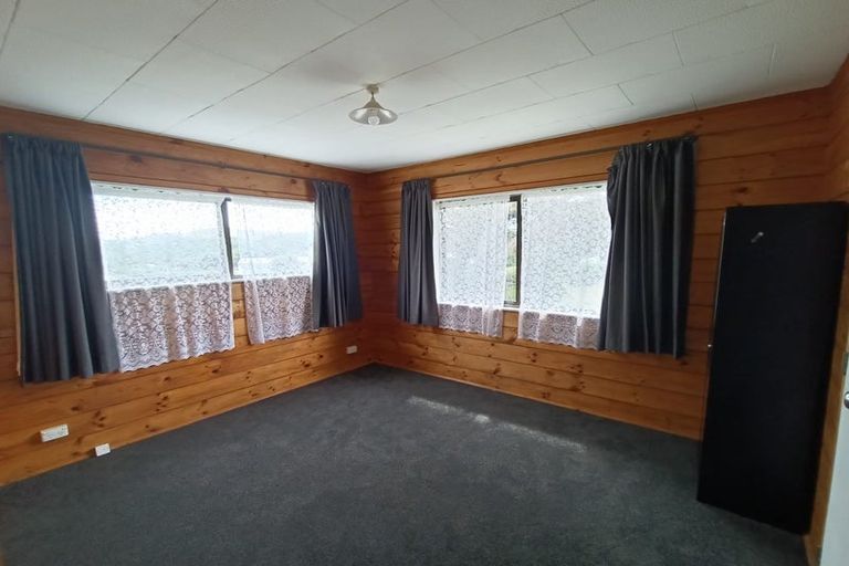 Photo of property in 38 Jackson Terrace, Ranui, Porirua, 5024