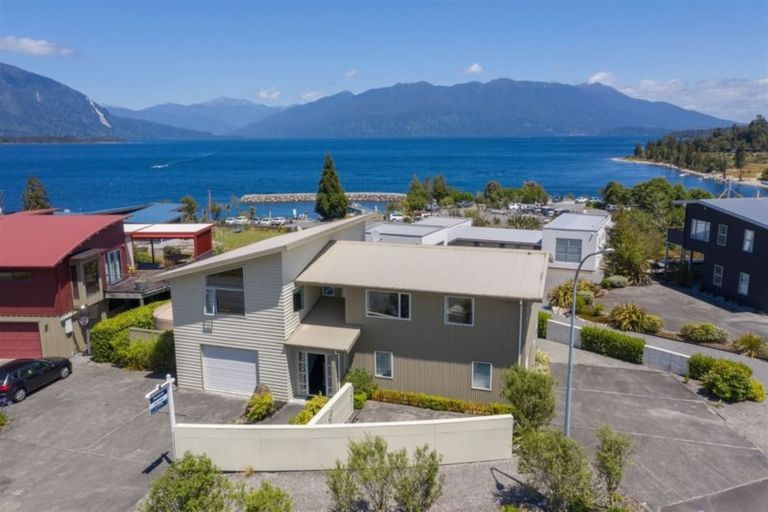 Photo of property in 101 Ahau Street, Moana, 7872