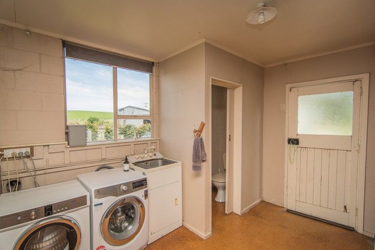 Photo of property in 381 Pareora River Road, Saint Andrews, Timaru, 7972