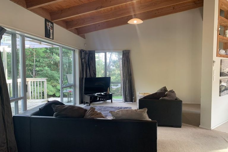 Photo of property in 103g Glengarry Road, Glen Eden, Auckland, 0602