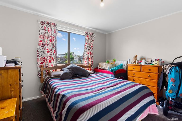 Photo of property in 13 Poutini Place, Manurewa, Auckland, 2102