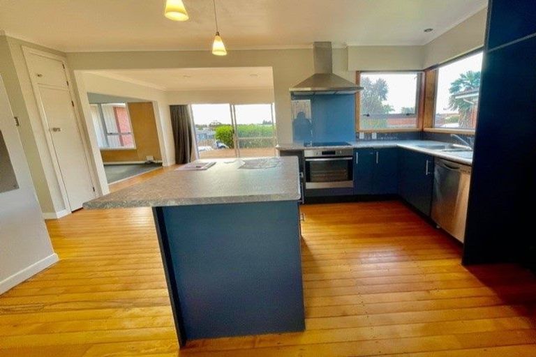 Photo of property in 8 Gilmore Street, Te Puke, 3119