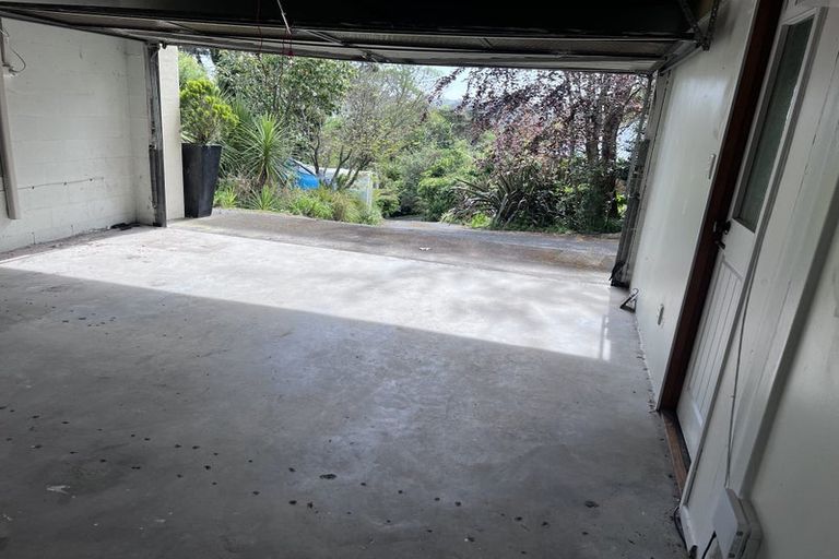 Photo of property in 139 Attwood Road, Paremoremo, Auckland, 0632