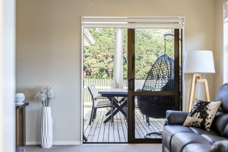 Photo of property in 12 Bosun Terrace, Whitby, Porirua, 5024