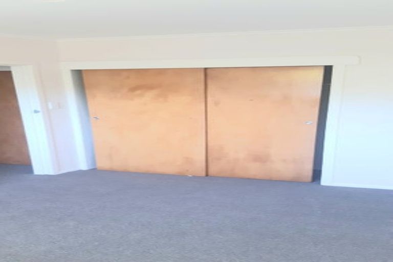 Photo of property in 107 Derwent Street, Island Bay, Wellington, 6023