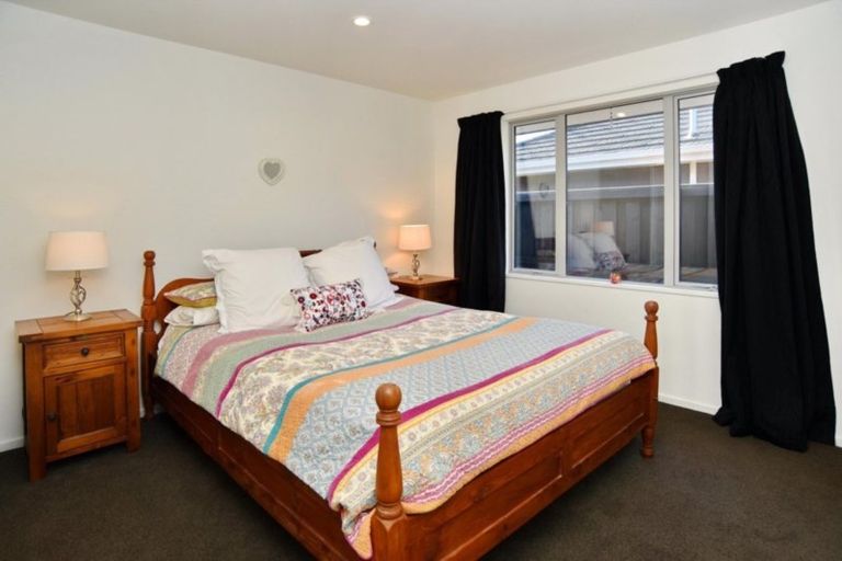 Photo of property in 4 Kawari Drive, Pegasus, 7612