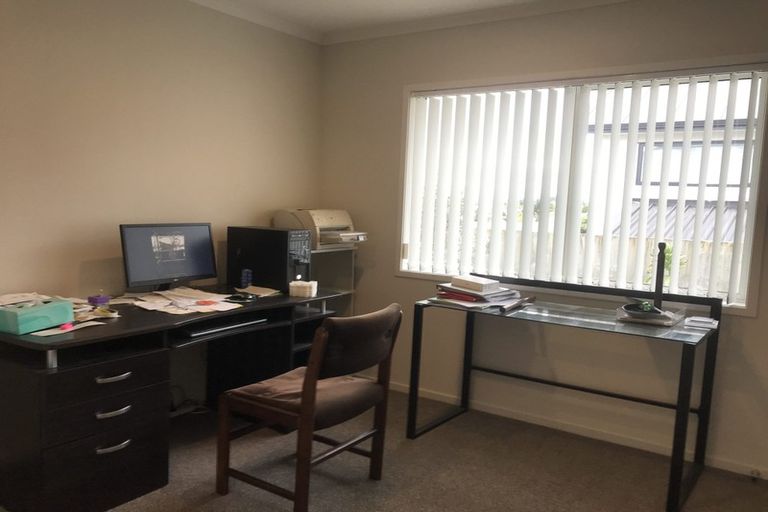 Photo of property in 81 Rototuna Road, Rototuna, Hamilton, 3210