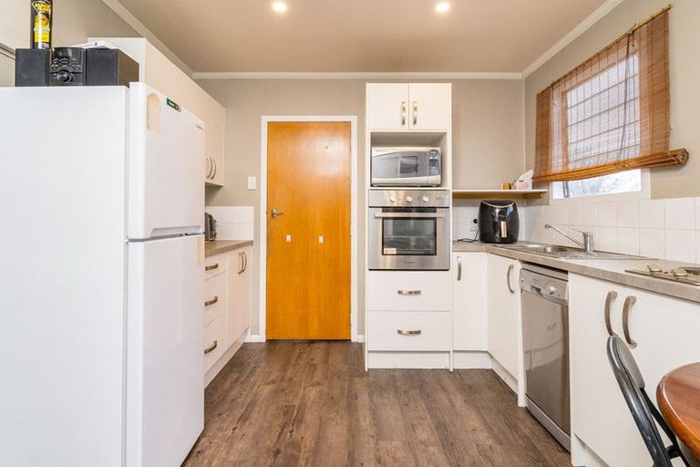 Photo of property in 136 Mackenzie Drive, Twizel, 7901