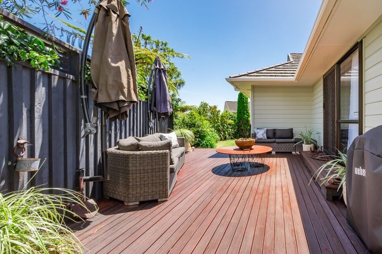 Photo of property in 84 Langdale Avenue, Paraparaumu, 5032