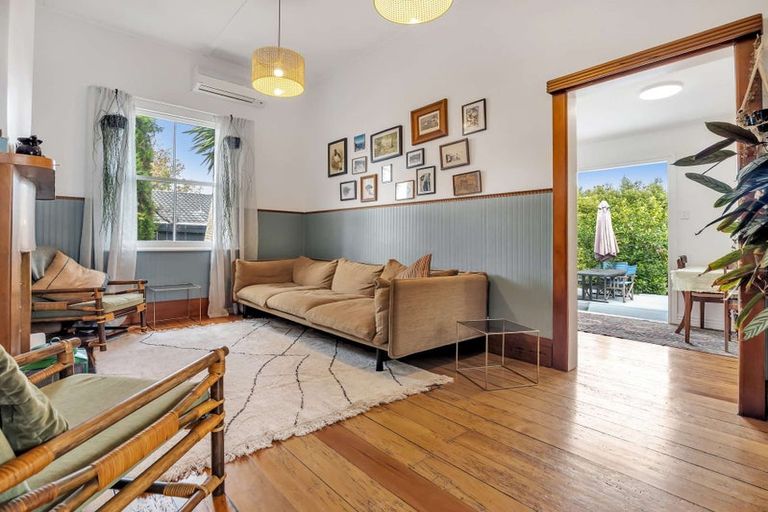 Photo of property in 27 Victoria Avenue, Waiuku, 2123