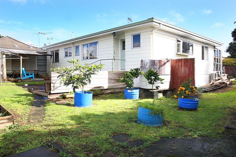 Photo of property in 12c Youngs Road, Papakura, 2110
