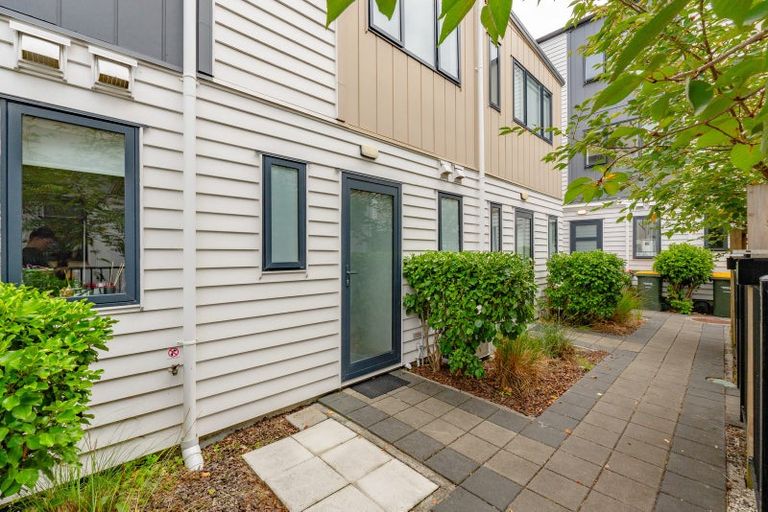 Photo of property in 4/122 Pooks Road, Ranui, Auckland, 0612