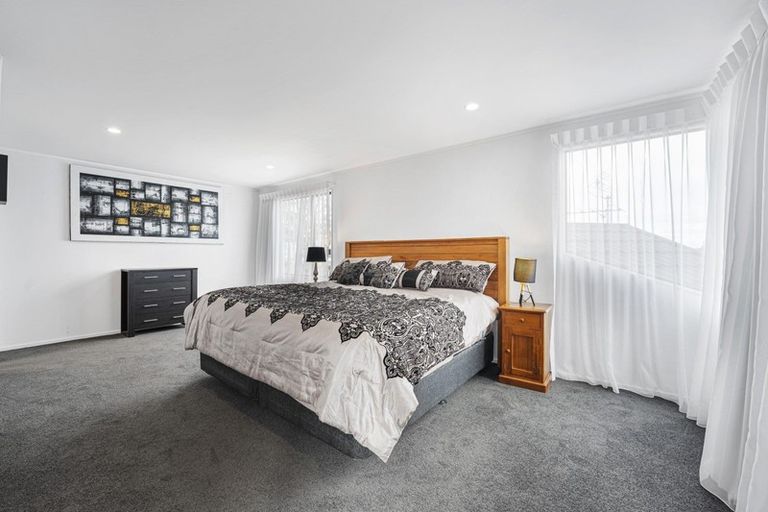 Photo of property in 21a Kinross Drive, Merrilands, New Plymouth, 4312