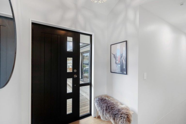 Photo of property in 14 Violet Way, Lower Shotover, Queenstown, 9304