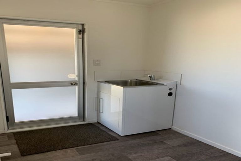 Photo of property in 1/18 Culzean Grove, Bell Block, New Plymouth, 4312