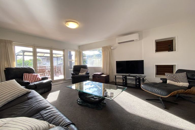 Photo of property in 221 Papamoa Beach Road, Papamoa Beach, Papamoa, 3118