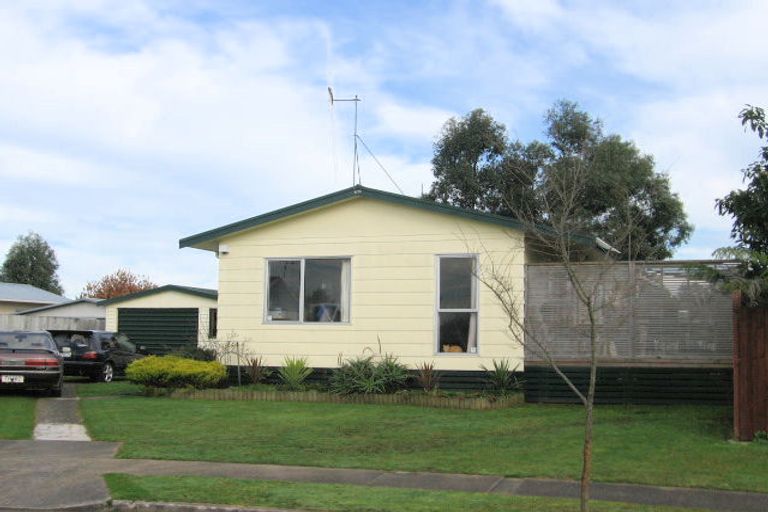 Photo of property in 8 Beadle Place, St Andrews, Hamilton, 3200
