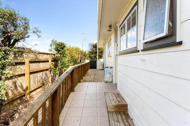 Photo of property in 8 Cambridge Street, Pahiatua, 4910