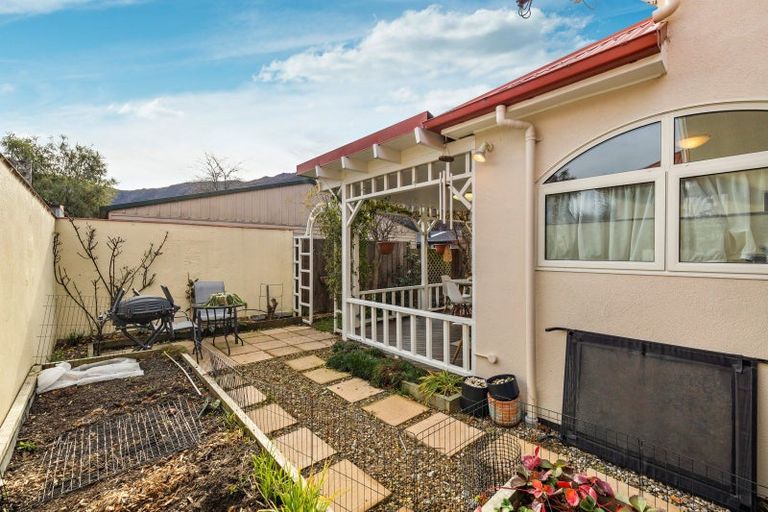 Photo of property in 12b Davey's Place, Arrowtown, 9302