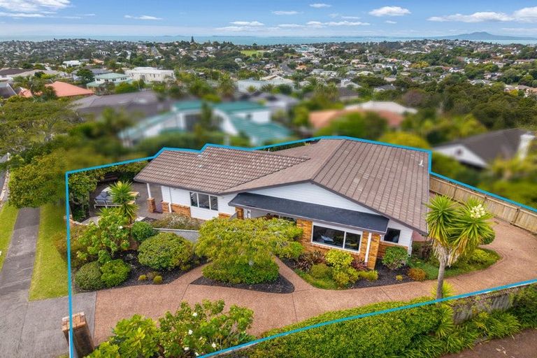 Photo of property in 63 Fitzwilliam Drive, Torbay, Auckland, 0630
