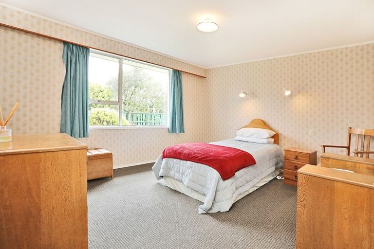 Photo of property in 73 Dunlop Street, Wallacetown, 9816