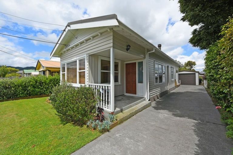 Photo of property in 2a Beth Street, Trentham, Upper Hutt, 5018