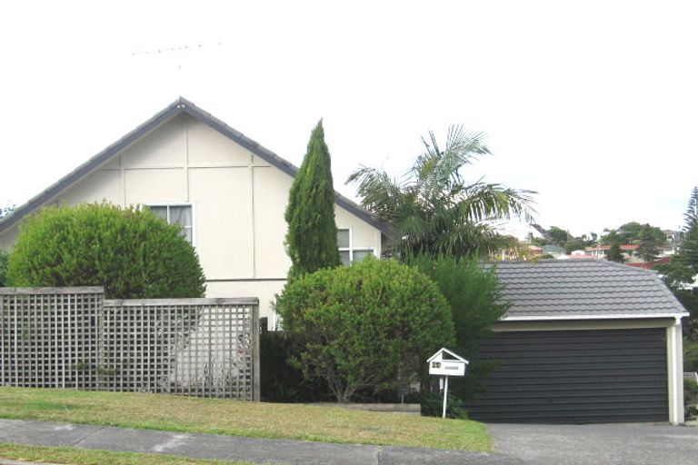 Photo of property in 64 Nigel Road, Browns Bay, Auckland, 0630