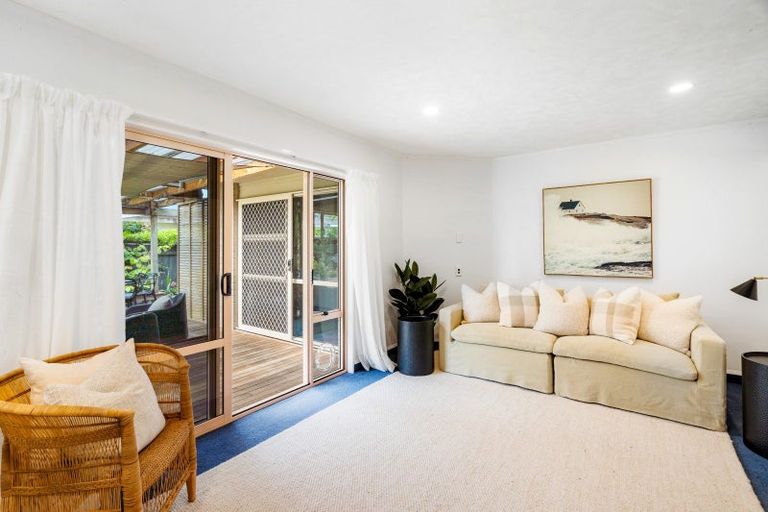 Photo of property in 4 Bishops Close, Greenmeadows, Napier, 4112