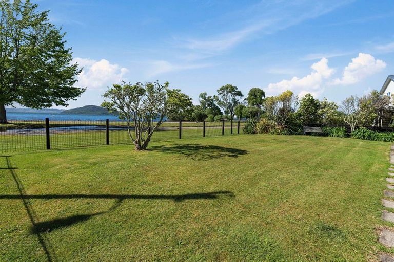 Photo of property in 81 Robinson Avenue, Holdens Bay, Rotorua, 3010
