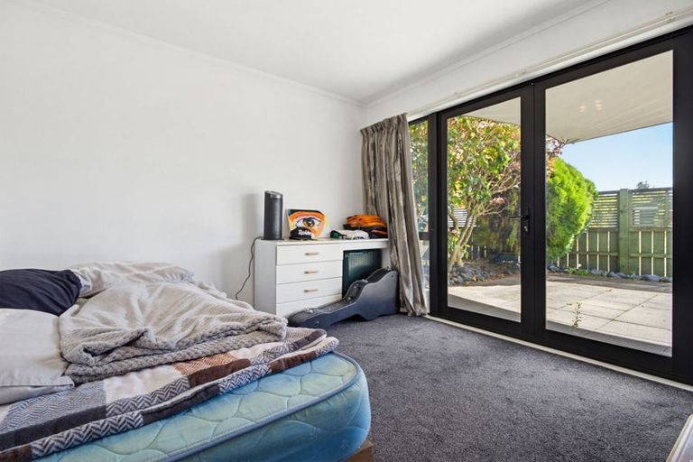 Photo of property in 2/1 Glengarry Place, Hilltop, Taupo, 3330