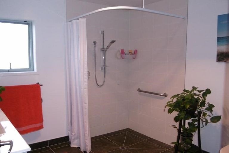 Photo of property in 9 Insley Road, Waipu, 0510