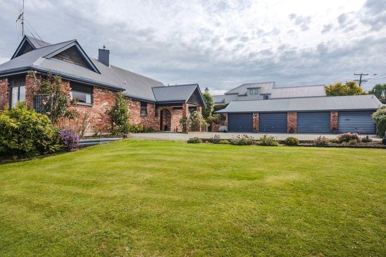 Photo of property in 22 Jessop Street, South Hill, Oamaru, 9400