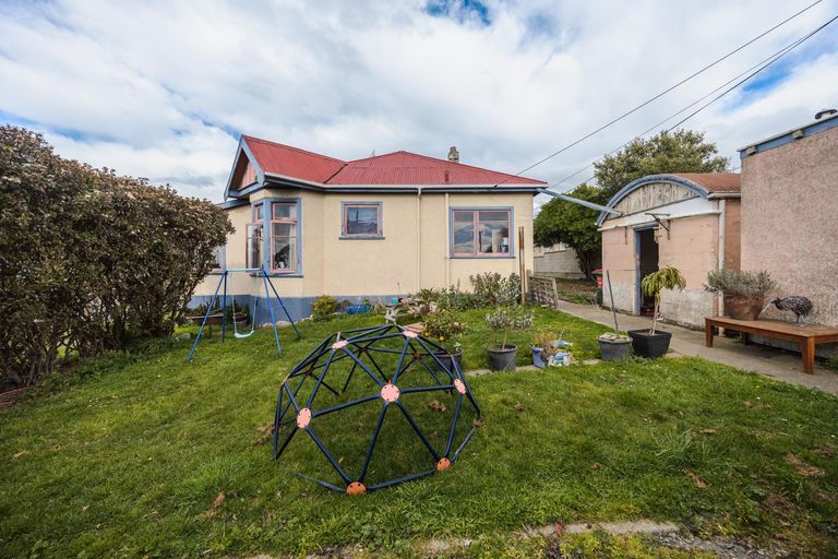 Photo of property in 23 Clyde Street, Oamaru North, Oamaru, 9400