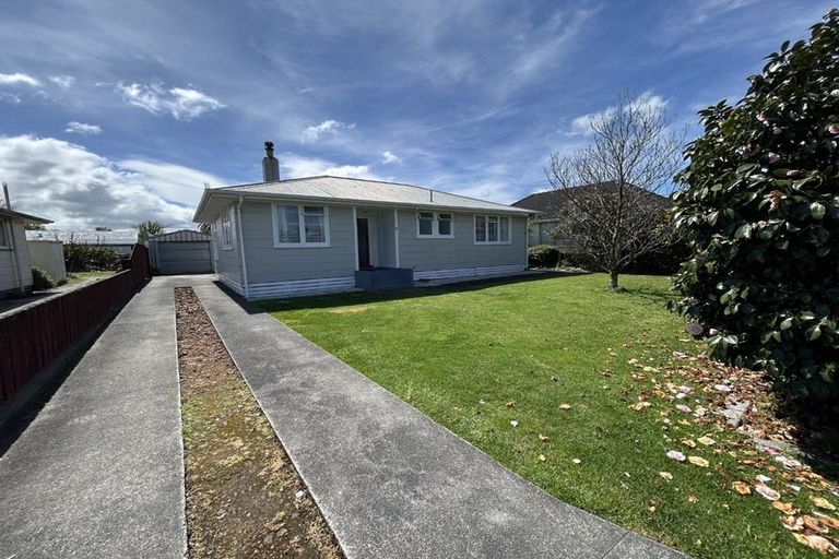 Photo of property in 15 Surrey Street, Solway, Masterton, 5810